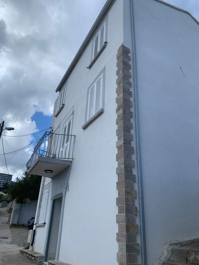 Magnifique Maison Avec Vue Mer Hauteur De Bastia Bastia  Exterior foto
